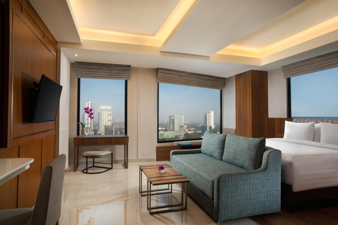 Trembesi Hotel Serpong Eksteriør bilde