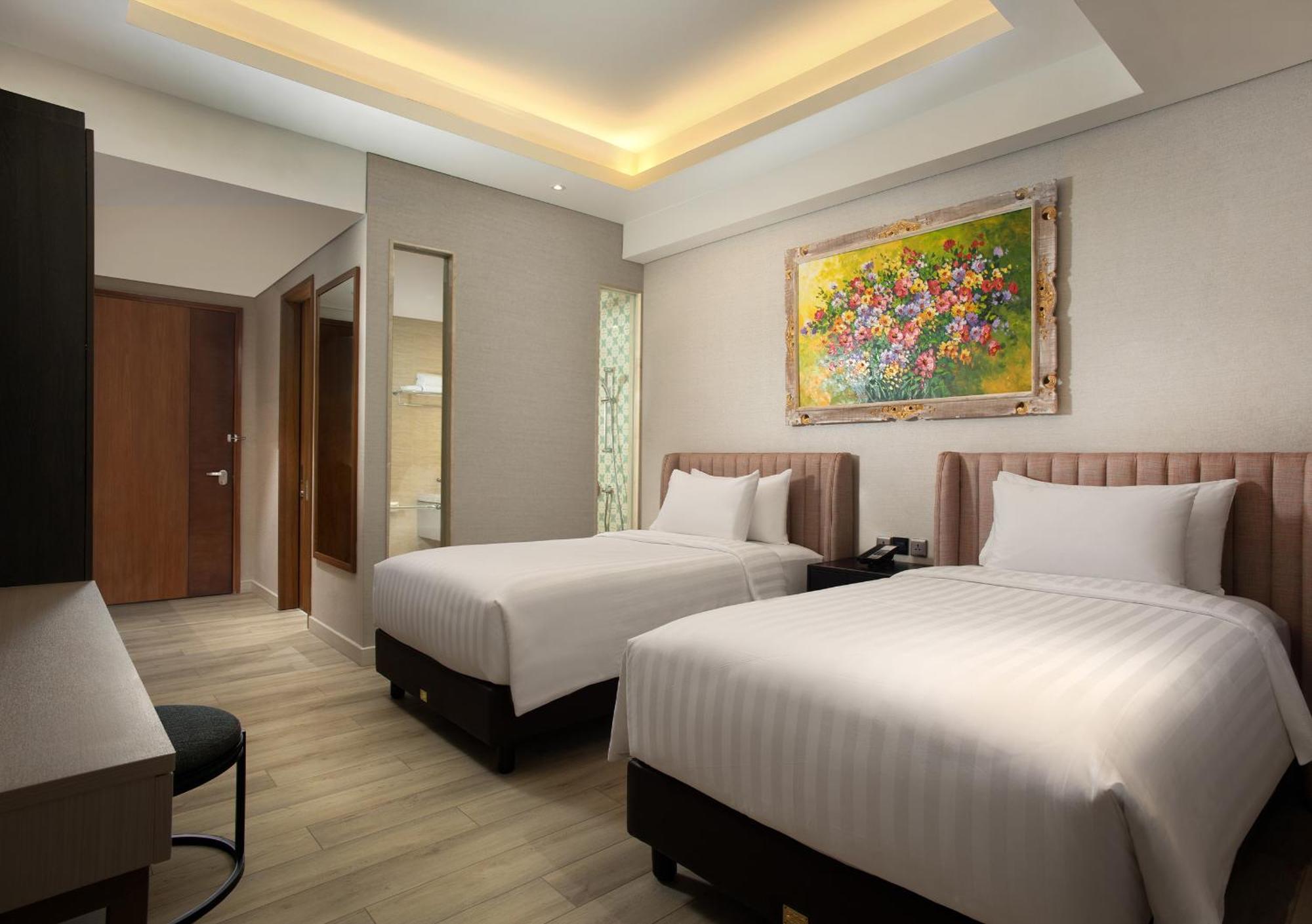 Trembesi Hotel Serpong Eksteriør bilde