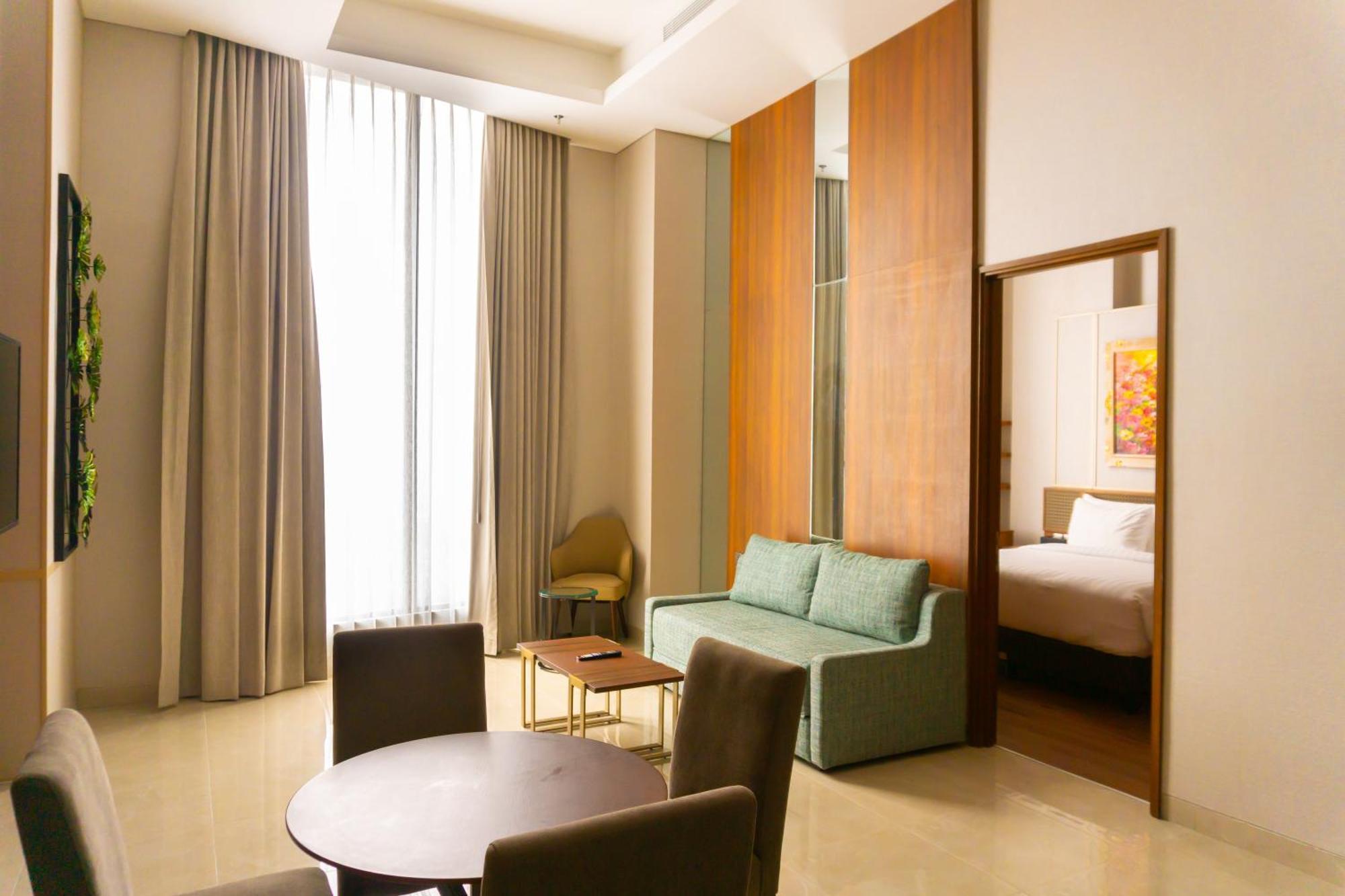 Trembesi Hotel Serpong Eksteriør bilde