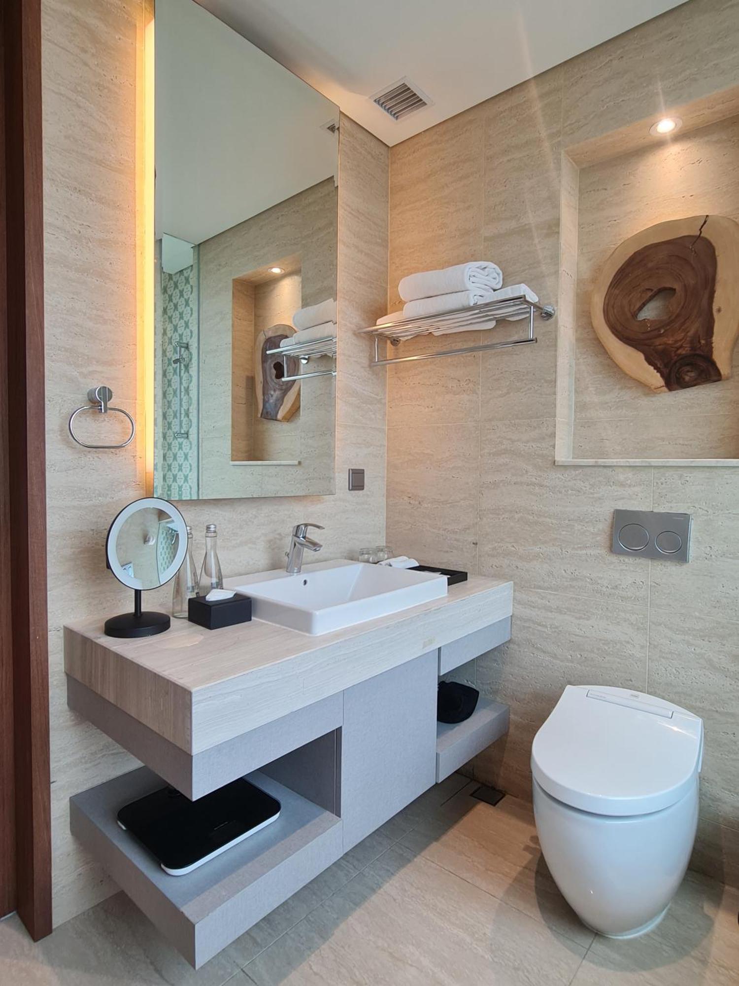 Trembesi Hotel Serpong Eksteriør bilde