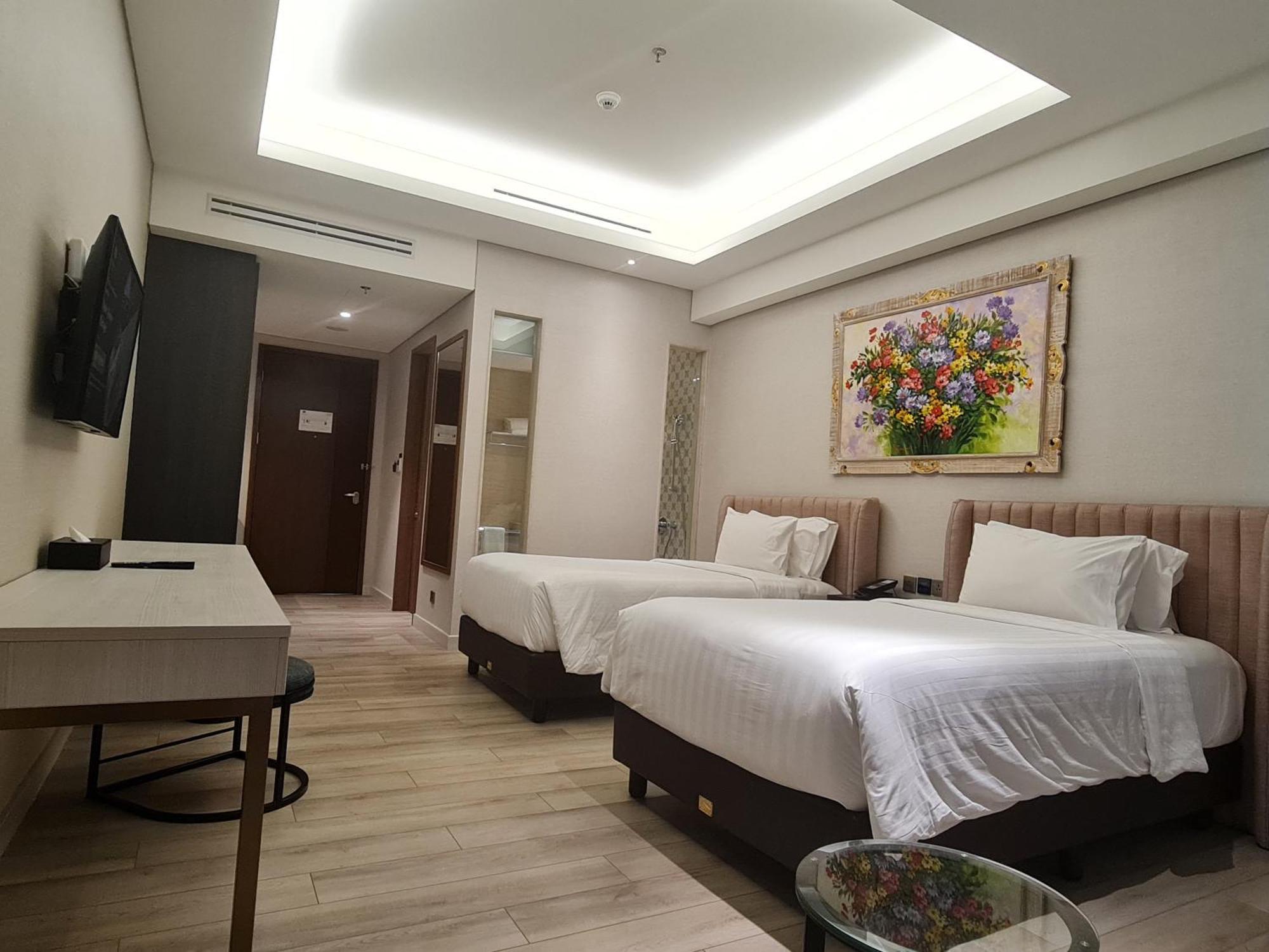 Trembesi Hotel Serpong Eksteriør bilde