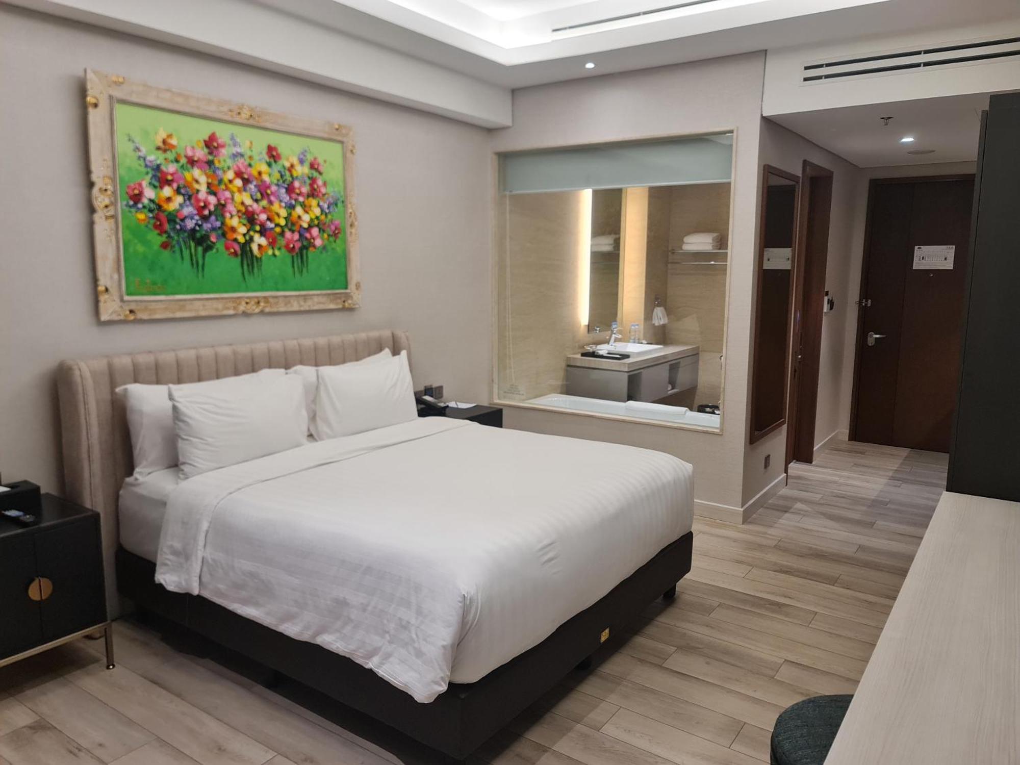 Trembesi Hotel Serpong Eksteriør bilde